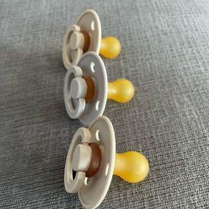 Bibs Soother NWOT (3)